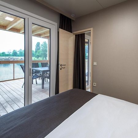 Deluxe Lake View Mobile Homes With Thermal Riviera Tickets Brežice エクステリア 写真